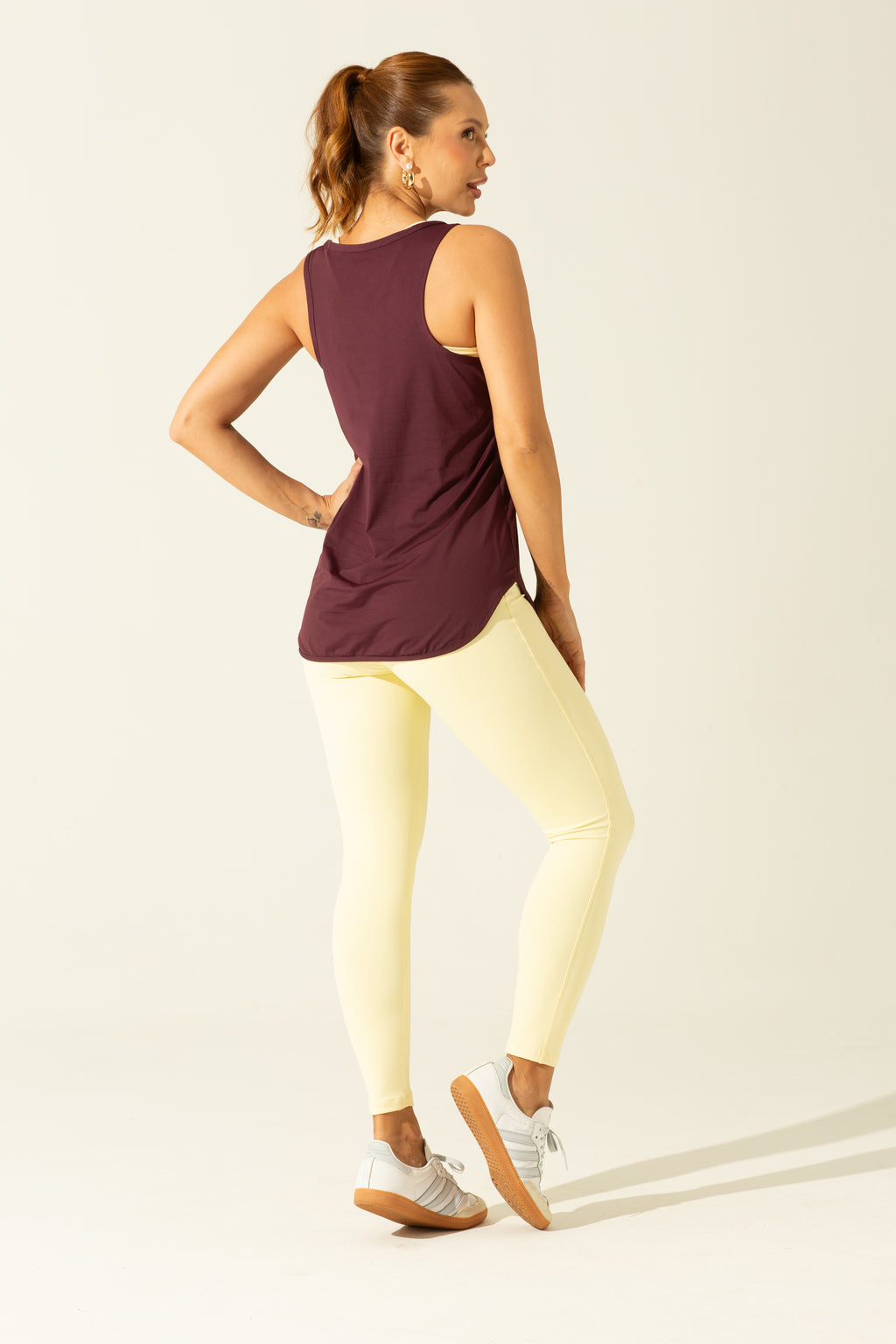 Camiseta Regata Essential Grape