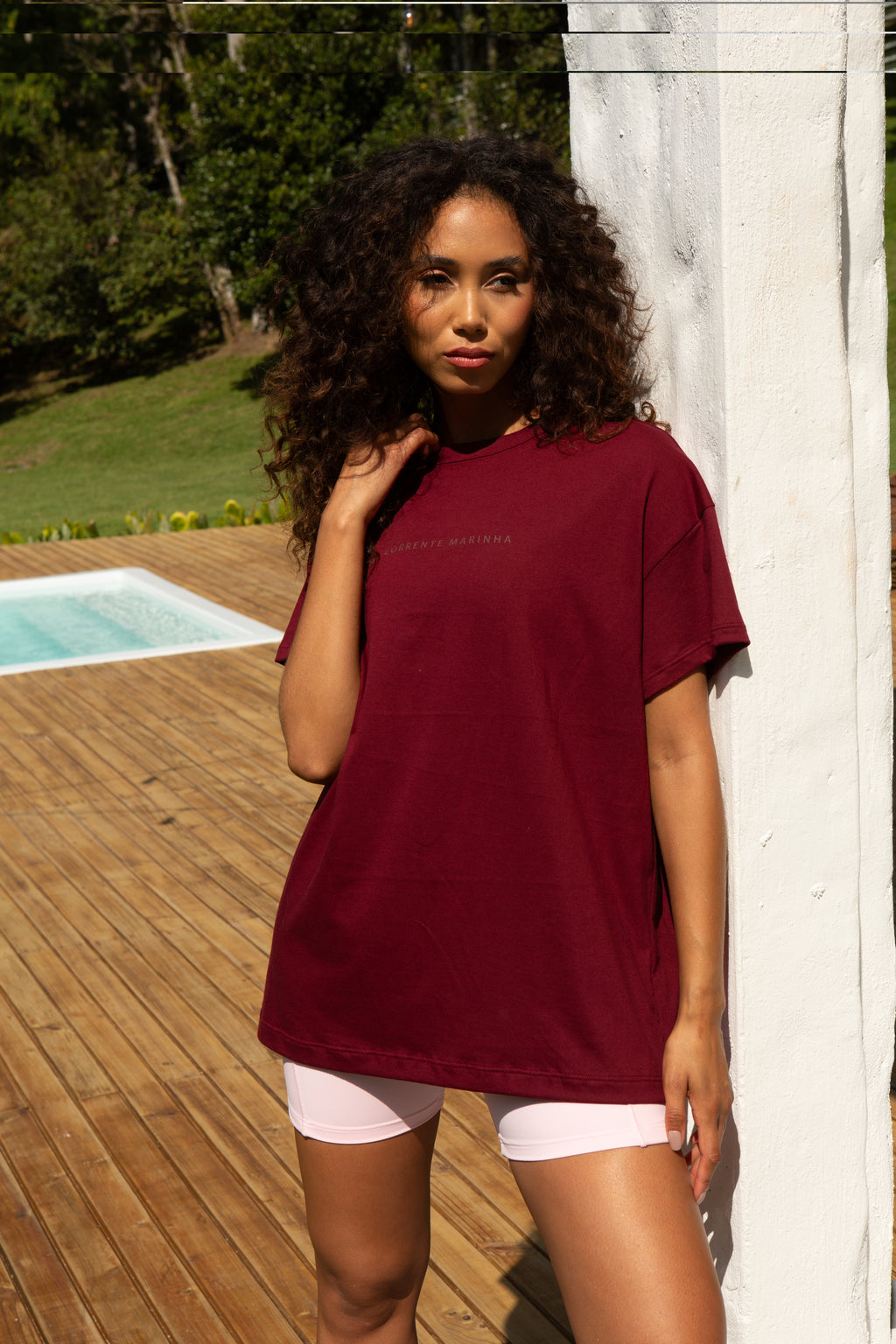 Camiseta Solare Oversized Marsala