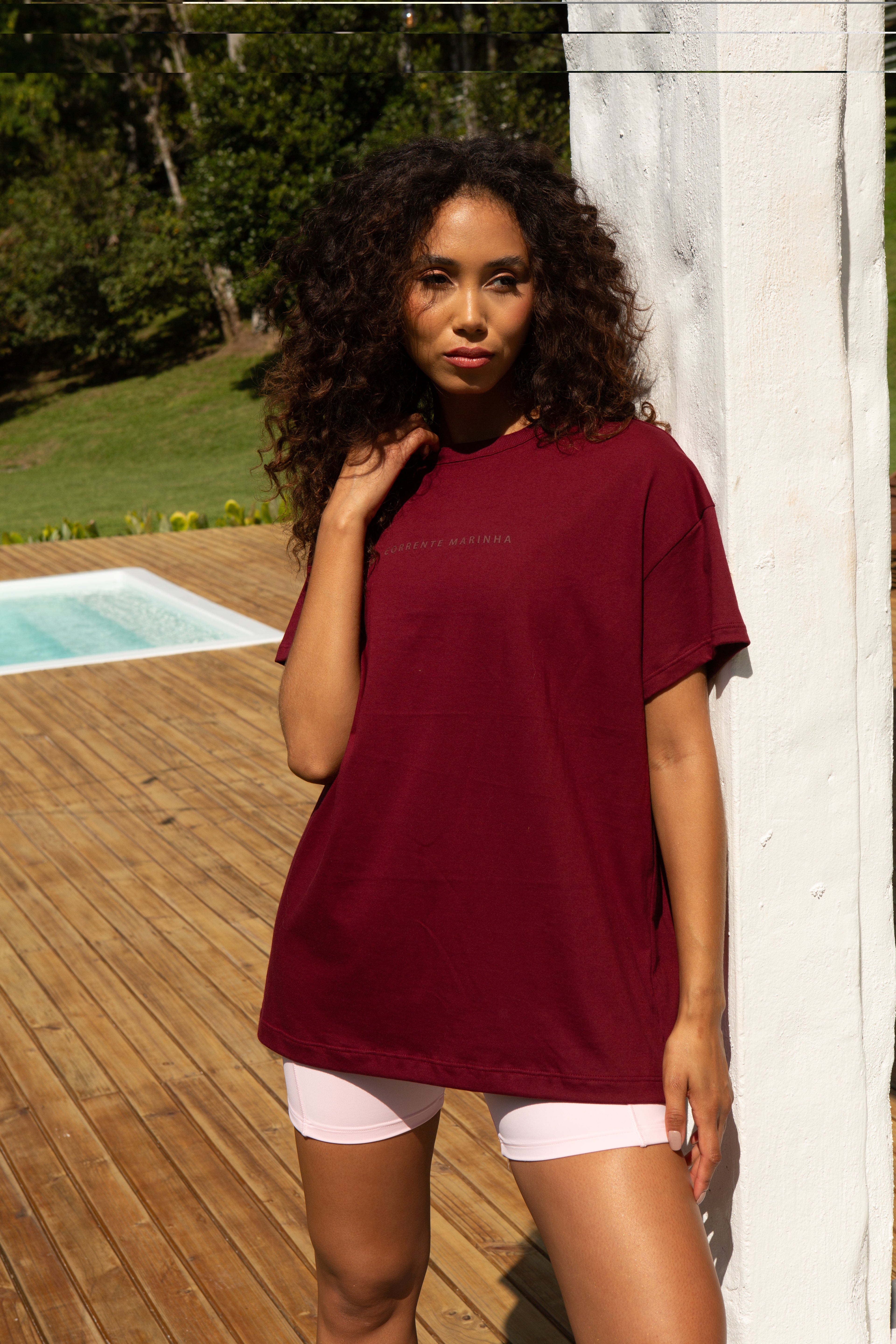 Camiseta Solare Oversized Marsala