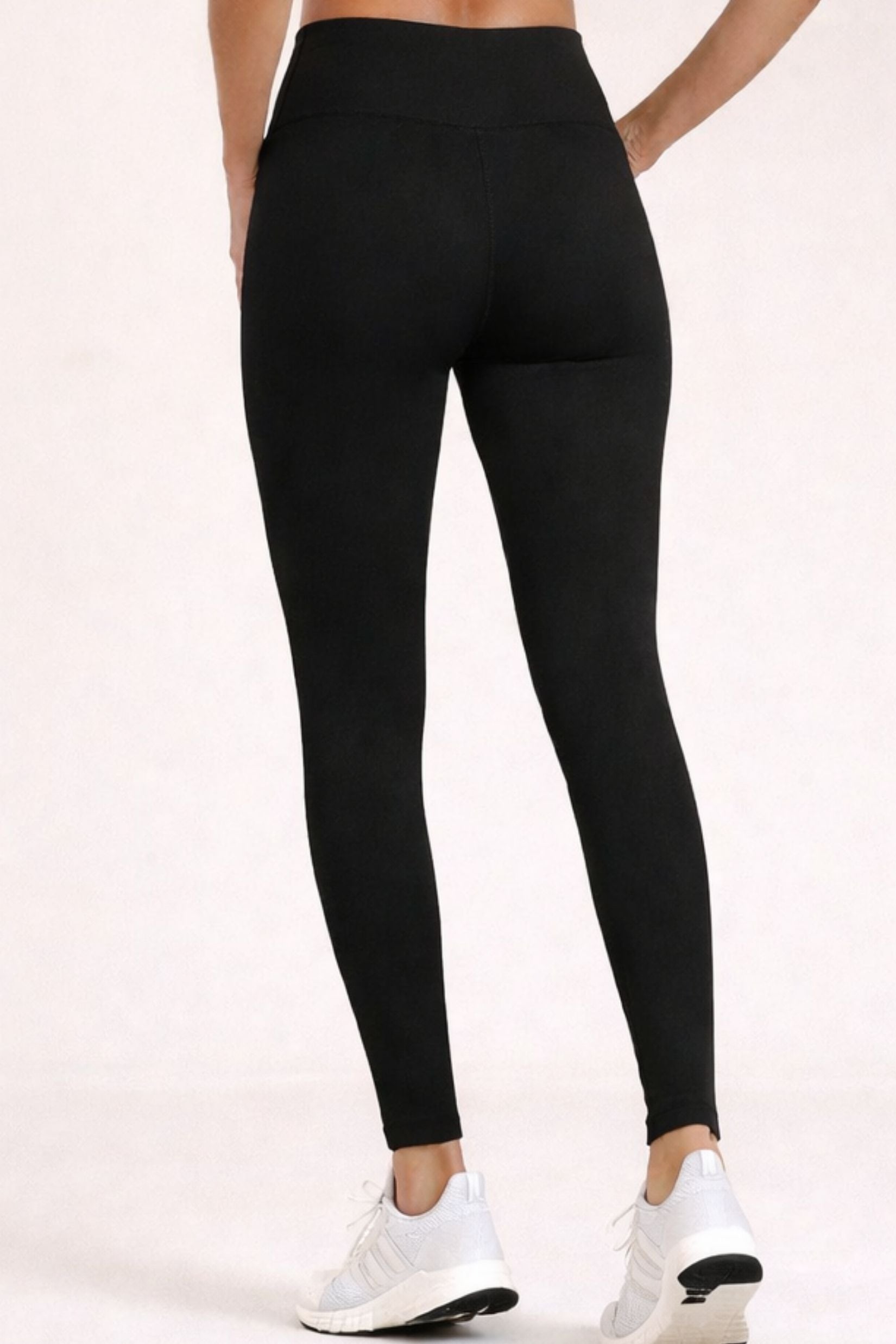 Legging Premium com Bolso Preta Feminina – CORRENTE MARINHA